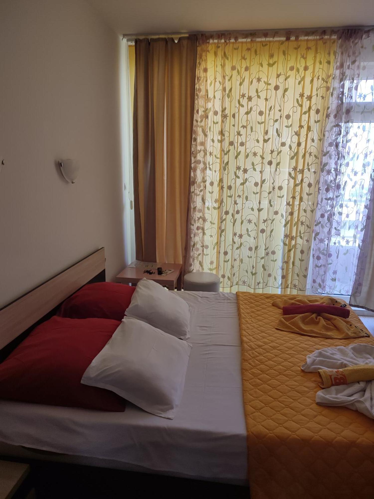 Apartament Janet Apartamento Pomorie Quarto foto